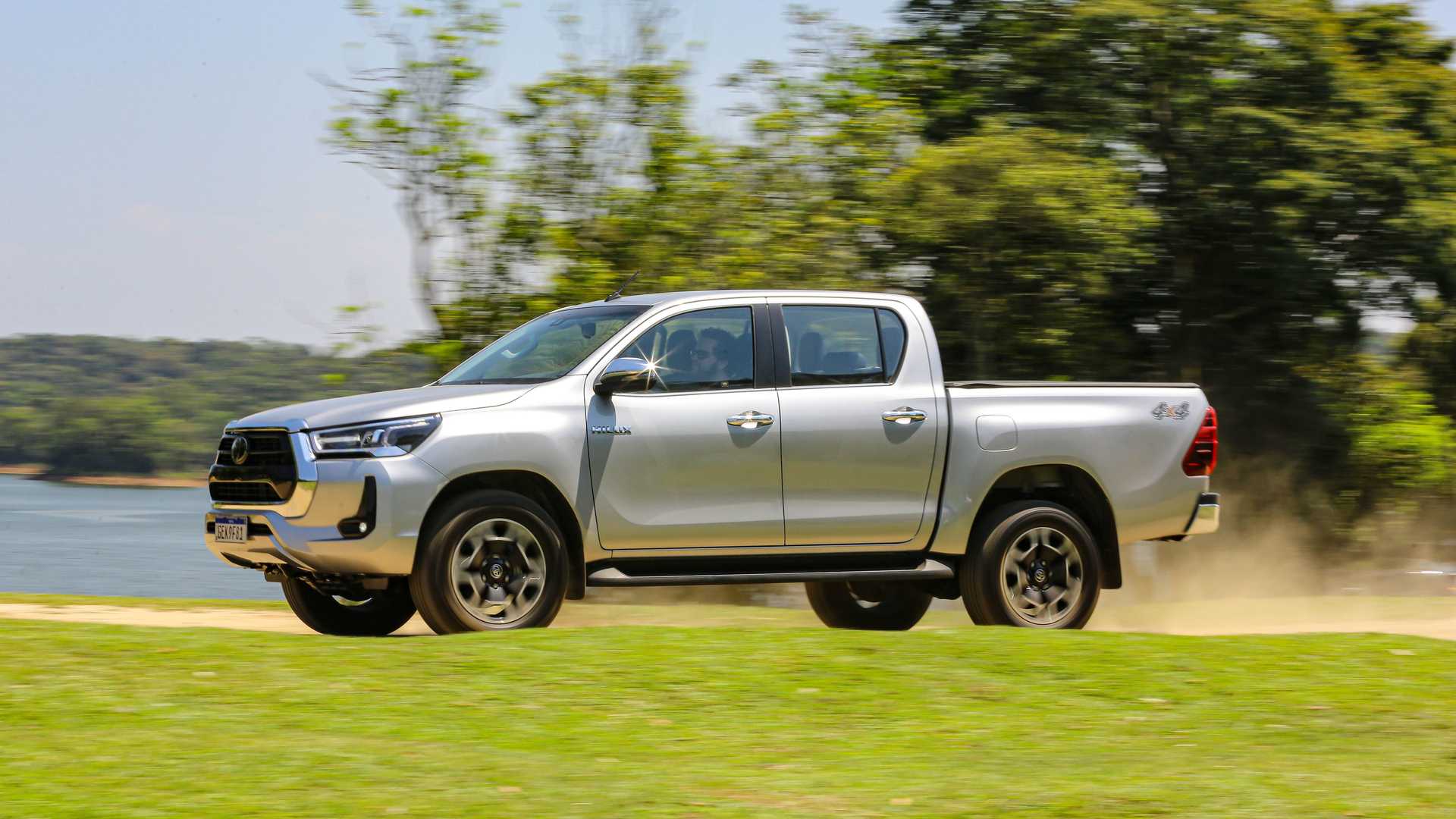 Toyota Hilux Cabine Dupla 2024 Preço, Ficha Técnica e Fotos HPG